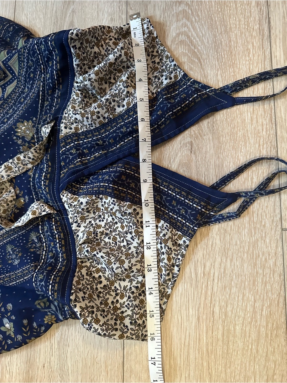 Celina- Flowy Maxi Bohemian V-Neck Dress in Navy and Cream - Beach wear One Size - Picture 4 of 5